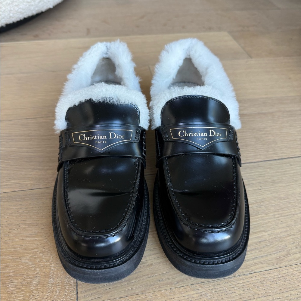 DESIGNER CHRISTIAN DIOR LEATHER FUR TRIM LOAFERS